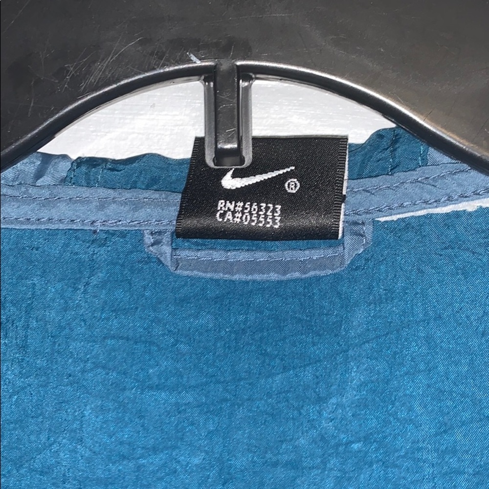 Vintage 90’s Nike Windbreaker Champs Exclusive - Picture 11 of 11